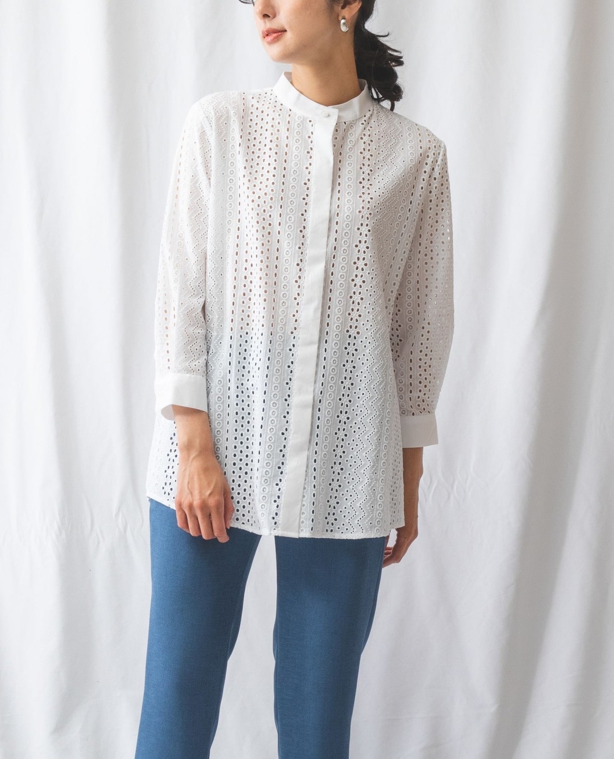 コットンエンブロイダリーバンドカラーシャツ(1(M)9号 ホワイト): ナラ 